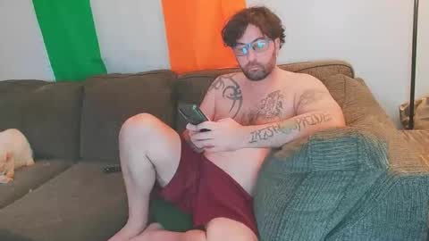 boredandirish21 online show from November 2025 06:19:02 PM