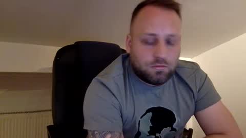 hugo online show from April 2026 06:48:02 PM