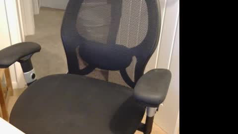 Snapshot of born2run chatting on November 2025 05:50:02 PM born2run online show from November 2025 05:50:02 PM