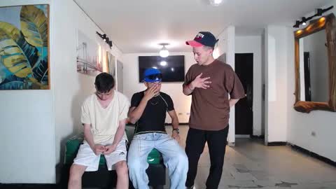 THOMAS AND DAMIAND online show from November 2025 06:24:02 PM