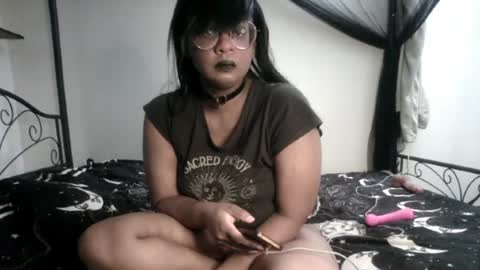 Snapshot of boudoirmadame chatting on July 2026 02:50:01 AM Boudoir Madame online show from July 2026 02:50:01 AM