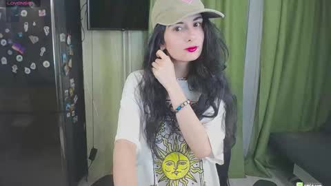 Helen  online show from February 2025 03:10:01 PM