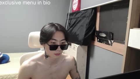 boxman556990 online show from October 2025 07:26:02 PM