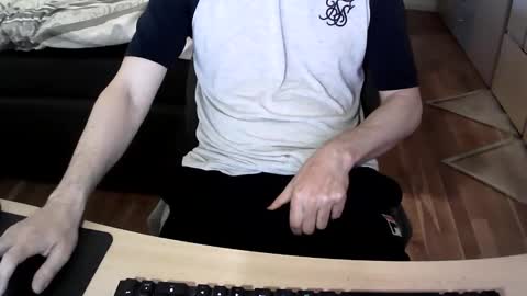 boy21yrs online show from February 2026 03:55:01 PM