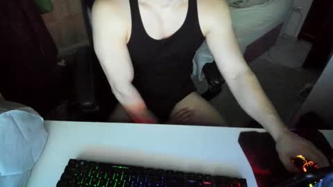 Snapshot of boy_boy22 chatting on January 2025 04:48:02 PM boy_boy22 online show from January 2025 04:48:02 PM