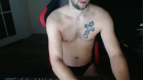 Snapshot of boy_t0y89 chatting on December 2025 05:46:01 AM boy_t0y89 online show from December 2025 05:46:01 AM