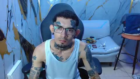 Snapshot of boy_tatto77 chatting on May 2026 11:26:01 AM boy_tatto77 online show from May 2026 11:26:01 AM