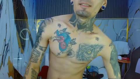 Snapshot of boy_tatto77 chatting on June 2026 02:05:02 AM boy_tatto77 online show from June 2026 02:05:02 AM
