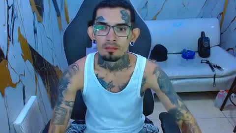 Snapshot of boy_tatto77 chatting on July 2026 01:53:01 AM boy_tatto77 online show from July 2026 01:53:01 AM