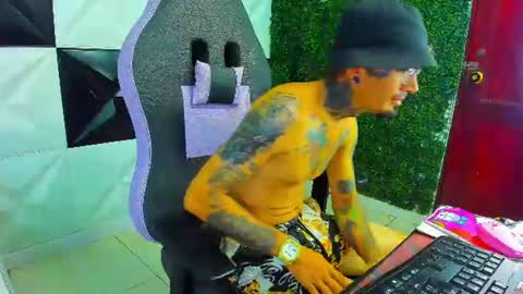 Snapshot of boy_tatto77 chatting on July 2026 04:54:02 AM boy_tatto77 online show from July 2026 04:54:02 AM