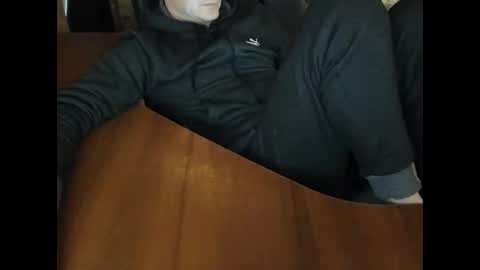 BoyApollon online show from November 2025 07:51:02 AM