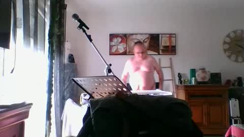 Snapshot of boycow915762 chatting on September 2025 02:17:02 PM boycow915762 online show from September 2025 02:17:02 PM