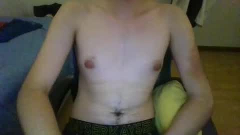 Snapshot of boylovesbears2 chatting on December 2024 02:54:01 AM boylovesbears2 online show from December 2024 02:54:01 AM