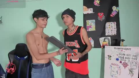boys4hot_777 online show from May 2026 07:11:01 PM