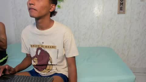 ALEX - TAYLER  -MIKE online show from April 2026 01:14:01 AM