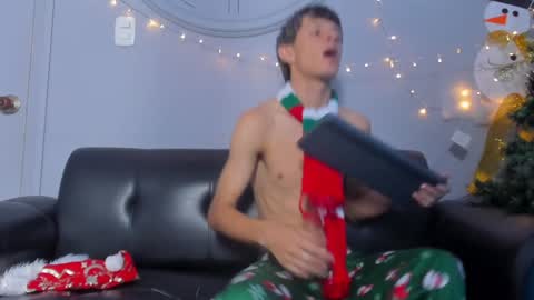 Paul and Max online show from December 2024 02:12:01 PM