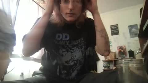 Snapshot of boywithbug chatting on February 2025 07:30:01 PM boywithbug online show from February 2025 07:30:01 PM