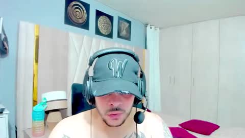 Snapshot of boyxxsexx69 chatting on September 2025 03:28:01 AM Mateo online show from September 2025 03:28:01 AM