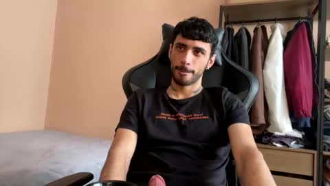 boyzinm2 online show from October 2025 02:18:02 PM