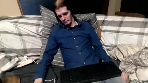 Snapshot of bponie1 chatting on February 2026 12:25:02 AM bponie1 online show from February 2026 12:25:02 AM