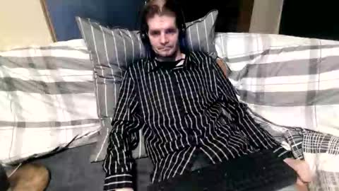 Snapshot of bponie1 chatting on February 2026 01:46:01 AM bponie1 online show from February 2026 01:46:01 AM