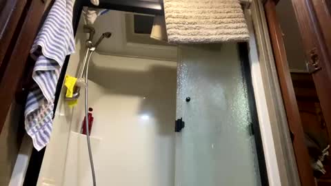 Snapshot of braboy4 chatting on January 2025 02:30:01 AM braboy4 online show from January 2025 02:30:01 AM