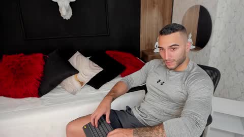 instagramBrad mayers1twittermayersbrad online show from December 2024 08:04:02 PM