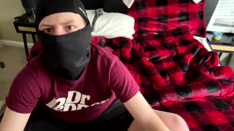 brad200215 online show from February 2026 04:45:02 PM