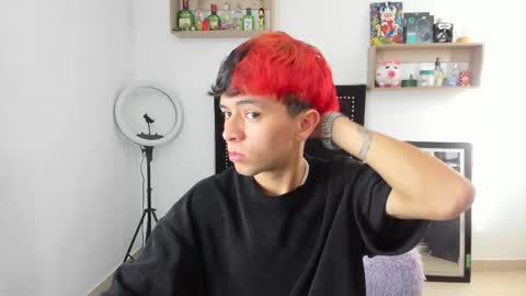 Snapshot of brad_thomson chatting on December 2025 01:05:02 PM brad_thomson online show from December 2025 01:05:02 PM