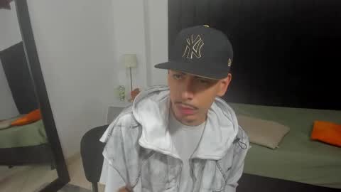 Snapshot of brad_usma chatting on March 2025 11:10:02 AM BRAD USMA online show from March 2025 11:10:02 AM