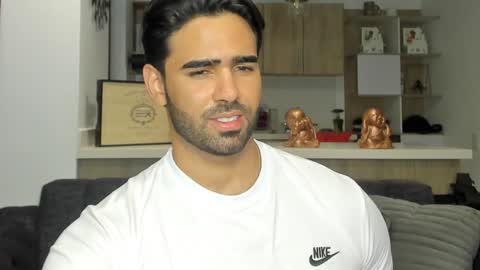 bradleymartin7 online show from February 2025 02:39:01 AM