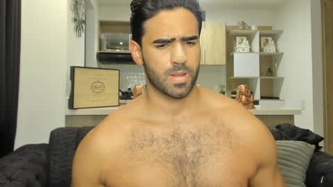 bradleymartin7 online show from February 2025 12:22:02 AM