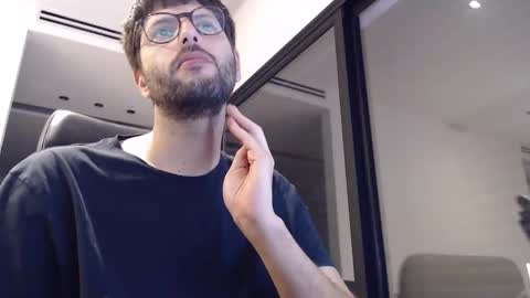 Snapshot of brads91 chatting on December 2024 06:17:01 PM brads online show from December 2024 06:17:01 PM