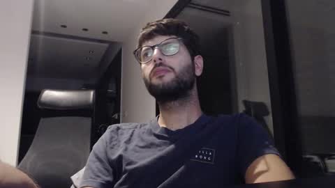 Snapshot of brads91 chatting on November 2025 10:54:02 PM brads online show from November 2025 10:54:02 PM