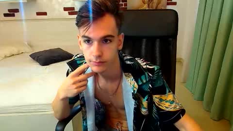 BradyFlint online show from October 2025 06:02:02 AM