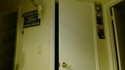 i am a naughty jedi knight online show from March 2026 10:10:01 AM