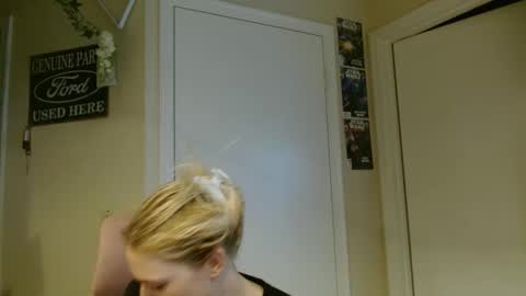 i am a naughty jedi knight online show from March 2026 02:17:02 PM