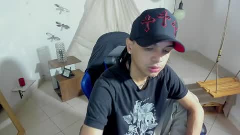 Snapshot of brand_hades chatting on June 2026 01:17:02 AM B R A N D online show from June 2026 01:17:02 AM