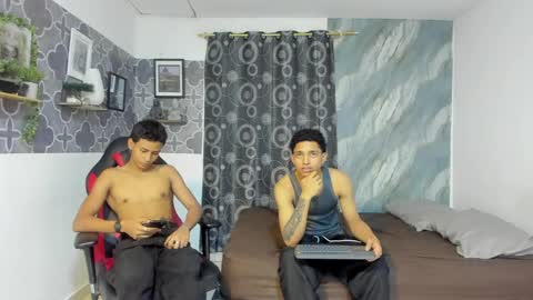Snapshot of brandom_brook chatting on April 2026 04:26:01 AM brandom_brook online show from April 2026 04:26:01 AM