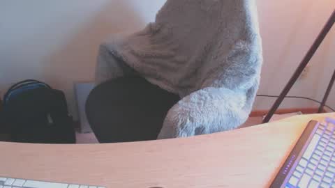 brandondot online show from December 2024 06:27:02 PM