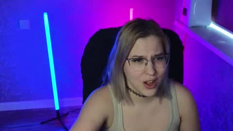 Belle  online show from March 2025 08:13:01 AM