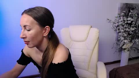 Snapshot of brandy_gem chatting on May 2026 08:33:02 AM Brandy Gem online show from May 2026 08:33:02 AM