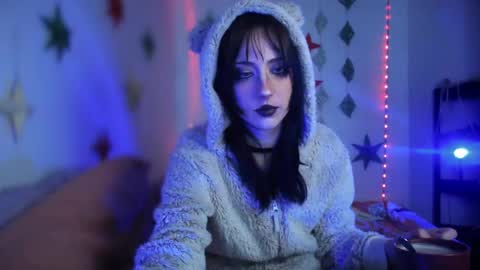 Aurorabut ur dad just calls me Rory online show from December 2025 10:44:02 AM