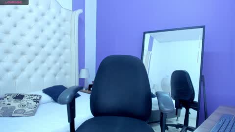 Snapshot of brandy_soto chatting on January 2025 07:32:01 PM I am your sweet whore online show from January 2025 07:32:01 PM