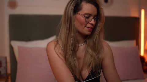 Alex online show from March 2026 04:50:01 AM