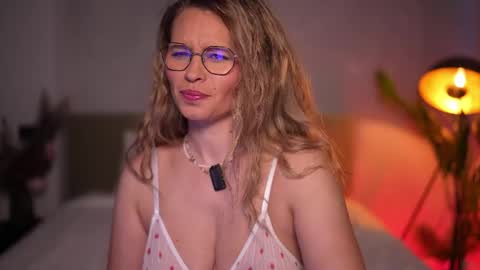 Alex online show from May 2026 03:57:02 AM