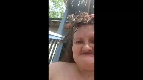 Brat4life86 online show from April 2026 07:17:02 PM