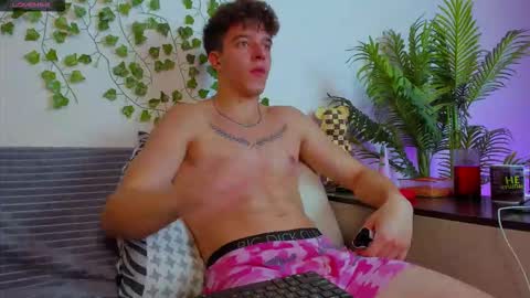 Johny Bravo online show from September 2025 08:14:01 PM