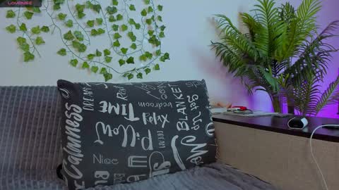 Johny Bravo online show from November 2025 08:39:02 AM