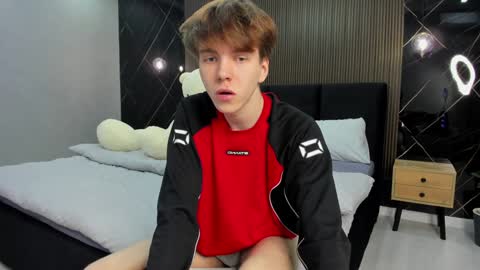 Snapshot of braxiboy chatting on January 2025 12:44:02 PM Brax online show from January 2025 12:44:02 PM